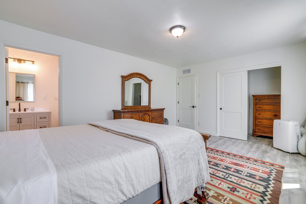 Tranquil Edgewood Retreat with Patio & Grill! Santa Fe County Vrbo