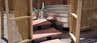 Casita De Agua Encanto, 
Natural Hot Mineral Spring Property 