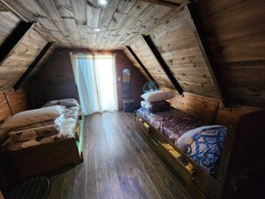 2 bedrooms, free WiFi