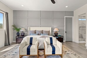 4 bedrooms, desk, travel cot, WiFi