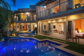 Pool - Luxury villa in Tulum with pool, fit 20ppl -10min from the beach! (Tulum)