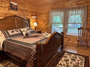 4 soverom, skrivebord, strykejern/-brett og wi-fi (inkludert)