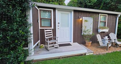 The Jasmine Bunkhouse