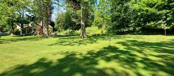 The Woodbury Cottage