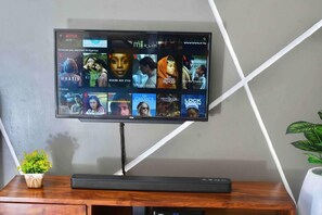 Television - Highly rated 1-Bed Apartment with in Kampala (Kampala)