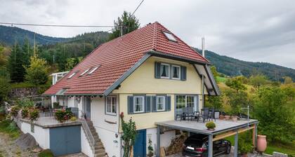 Holiday Apartment "Lehmann with View on Castle" with Mountain View, Private Terrace & Wi-Fi