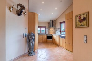 Interior - Holiday Apartment 'Haus Am Bächel' with Balcony and Wi-Fi (Lauf)