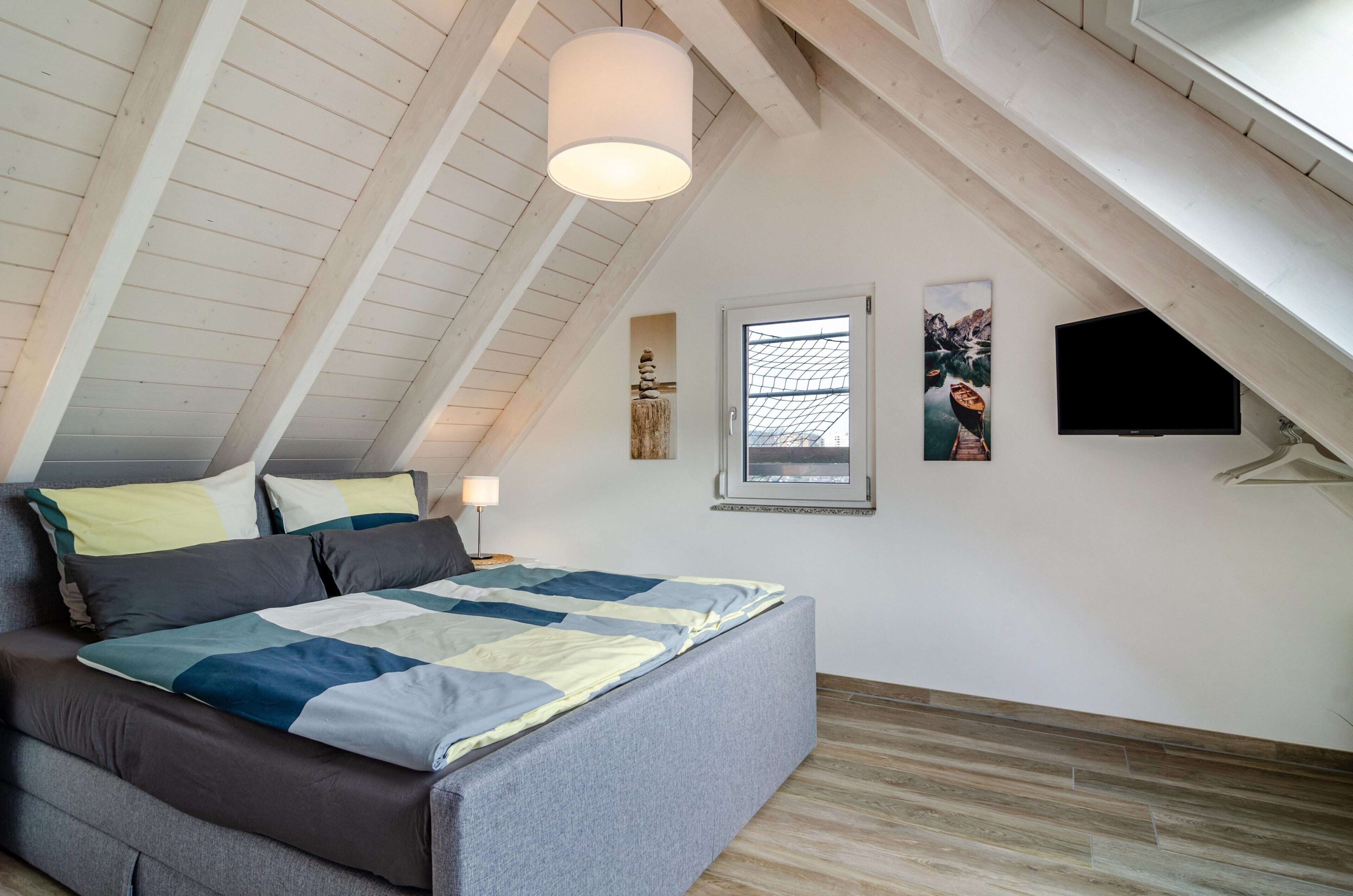 1 多间卧室、免费 WiFi、床单