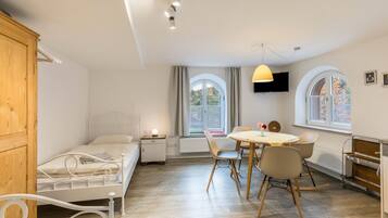 1 soverom, wi-fi (inkludert) og sengetøy