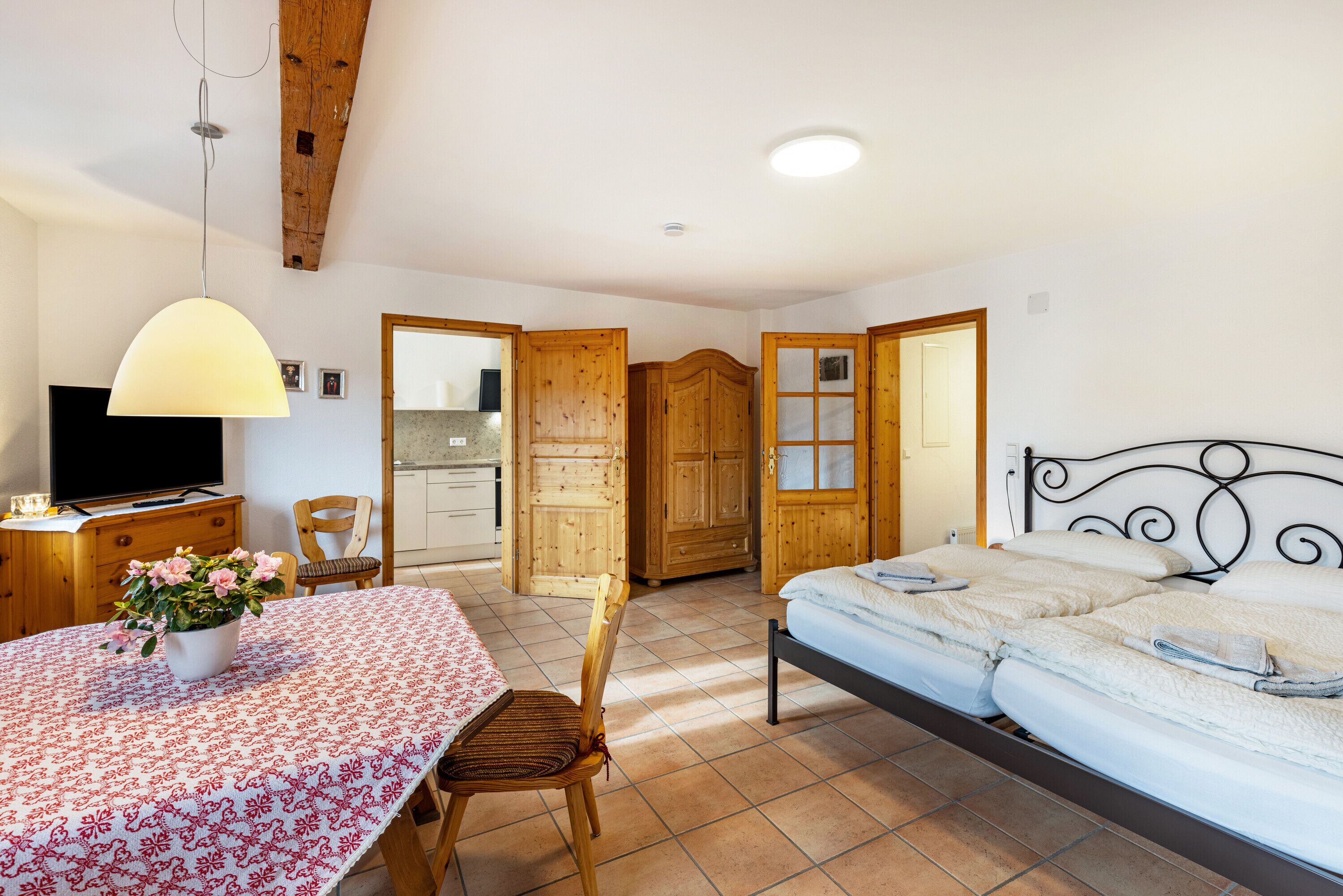 1 bedroom, free WiFi, bed sheets