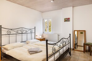 1 camera, Wi-Fi gratuito, lenzuola