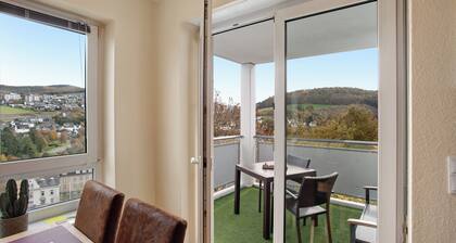 Ferienwohnung "FeWo am Hennesee" mit Balkon und Weitblick