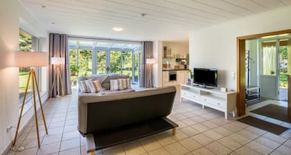 Apartment with Conservatory near Movie Park, Private Terrace, and Wi-Fi