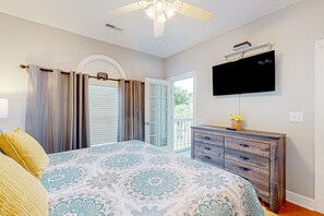 2 عدّة غرف نوم وخدمة الإنترنت وملاءات أسرّة