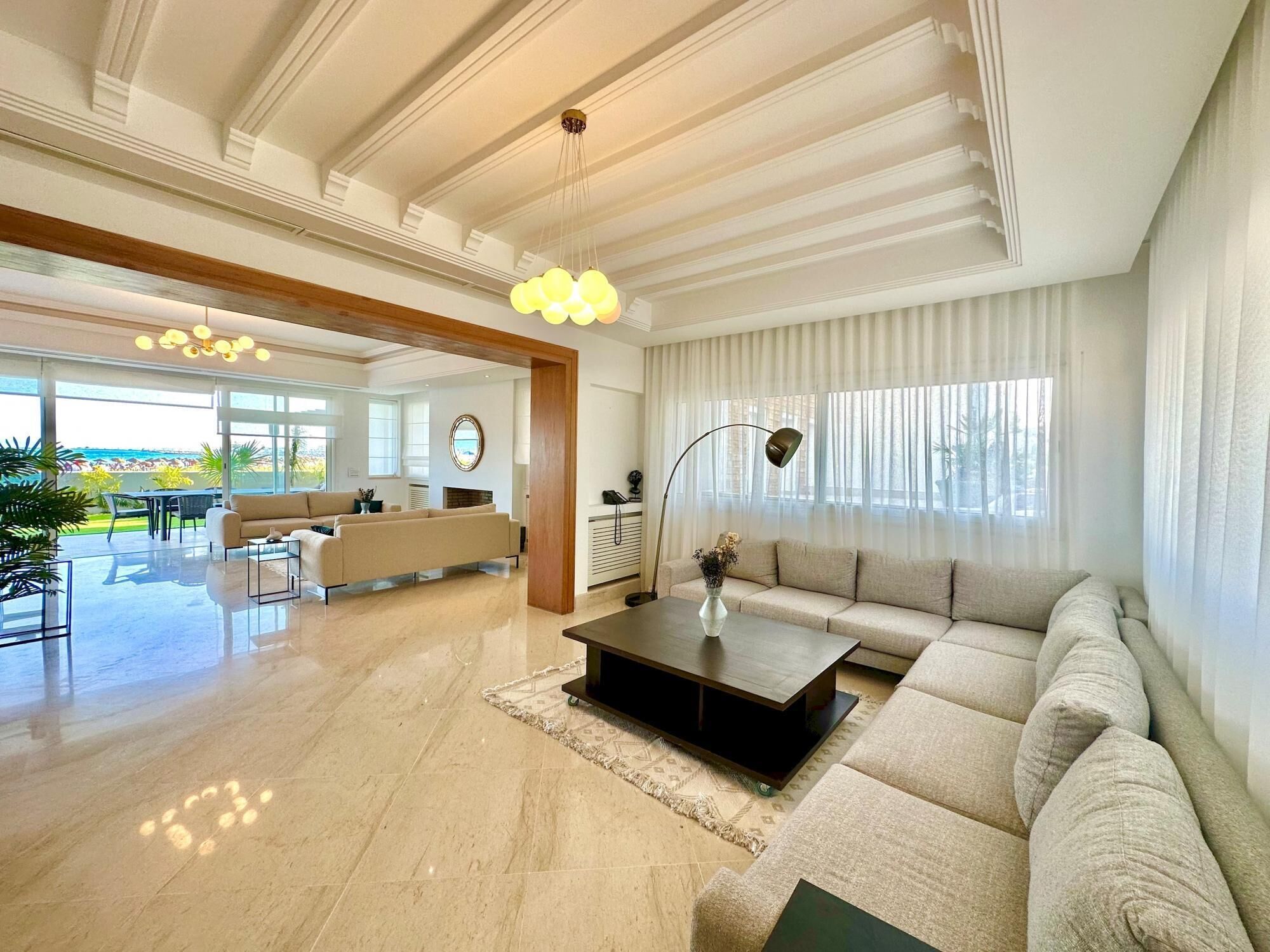 House | 5 bedrooms