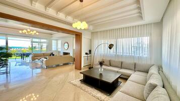 House | 5 bedrooms