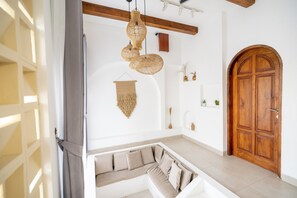 Villa exclusive | Aire de séjour | Téléviseur connecté de 42 po avec télévision numérique