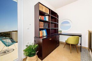 5 bedrooms, soundproofing - Villa Sonata in Crete (Rethymno)