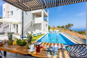 House | 5 bedrooms, soundproofing