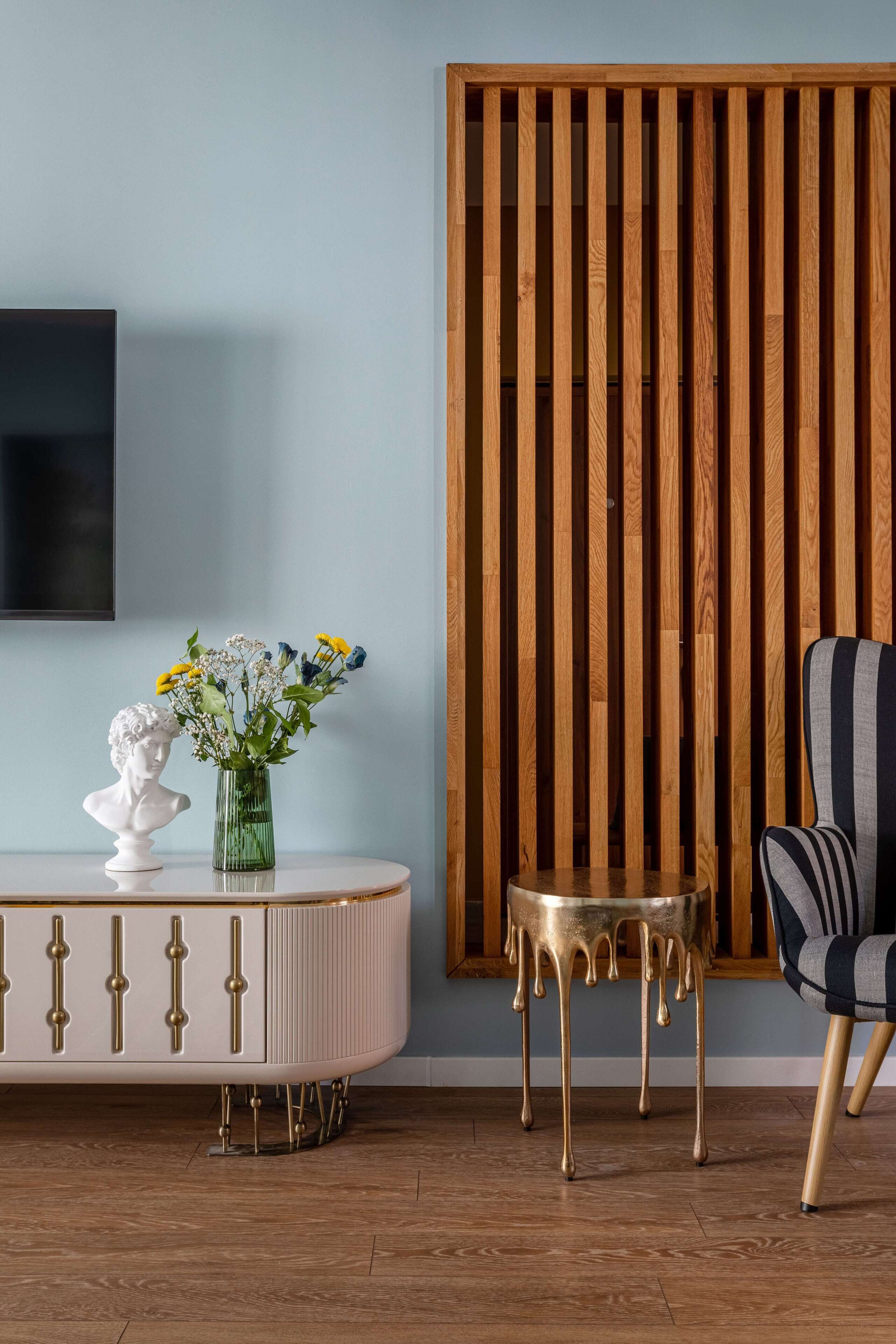 Deluxe Apartment | Living area | Smart TV, Netflix, streaming services