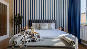 Deluxe Apartment | 4 bedrooms, premium bedding, memory-foam beds, individually decorated