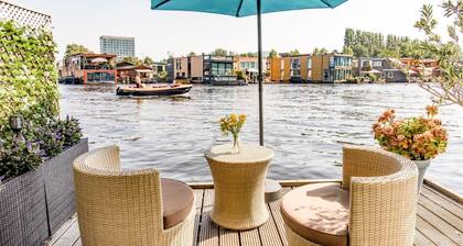 The New Lake - Boathouse