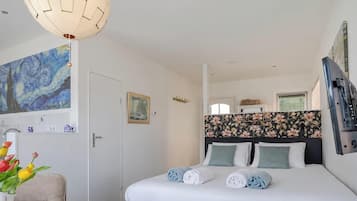 1 chambre, fer et planche à repasser, Wi-Fi, draps fournis