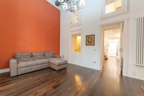 Apartment | 1 bedroom - Via Carlo De Cesare 15 (Naples)