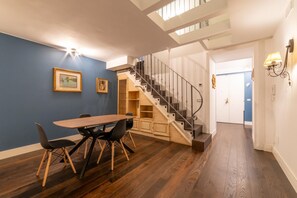 Apartment | 1 bedroom - Via Carlo De Cesare 15 (Naples)