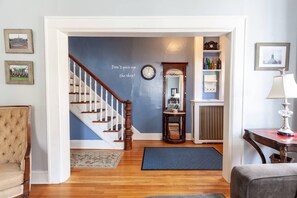 Nicht klassifiziertes Bild, 4 von 48, Schaltfläche