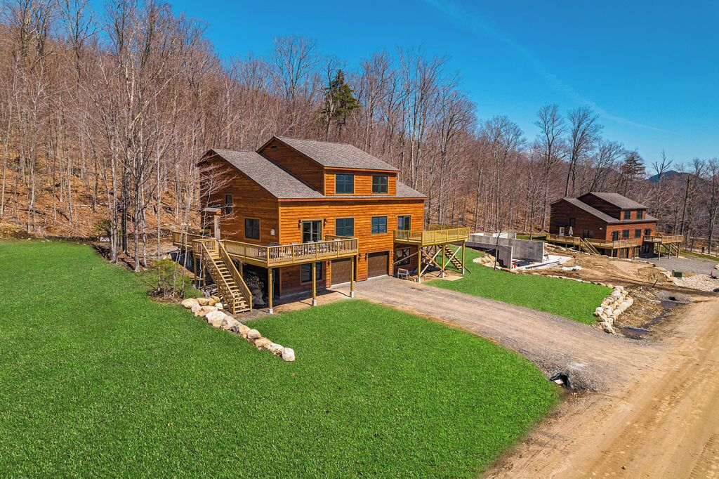 Gorgeous New Build | Whiteface Club & Resort!