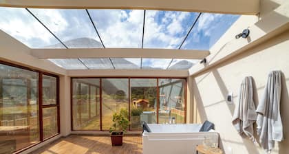 Casa Lujosa con Piscina Temperada