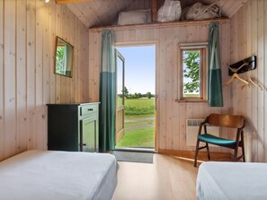 2 bedrooms, WiFi