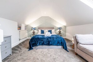 2 soverom, strykejern/-brett, wi-fi og sengetøy