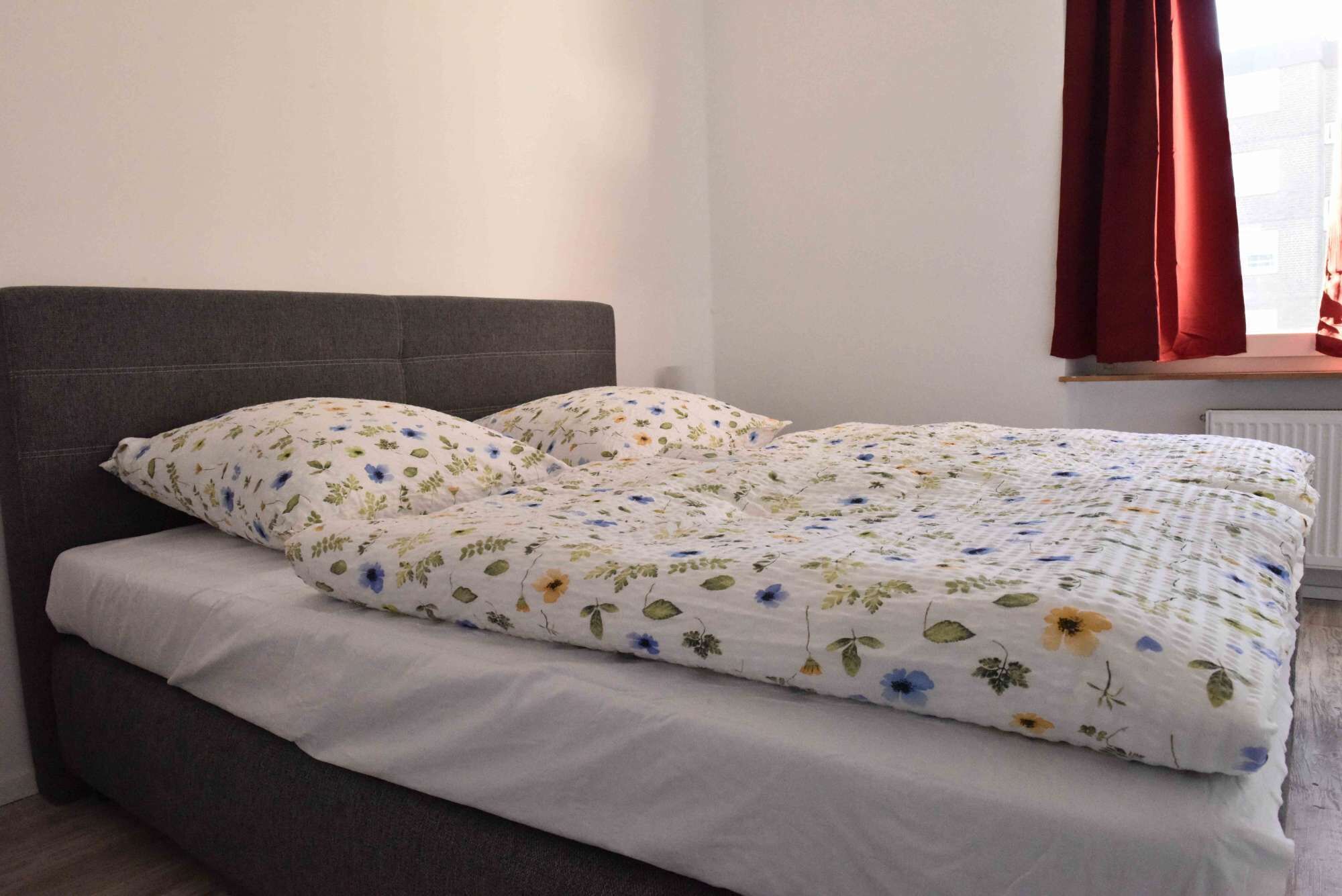 3 Schlafzimmer, Bügeleisen/Bügelbrett, WLAN, Bettwäsche