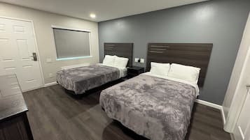 Double Room, 2 Double Beds, Roll-in Shower, Non Smoking | Memory foam beds, desk, free WiFi, bed sheets