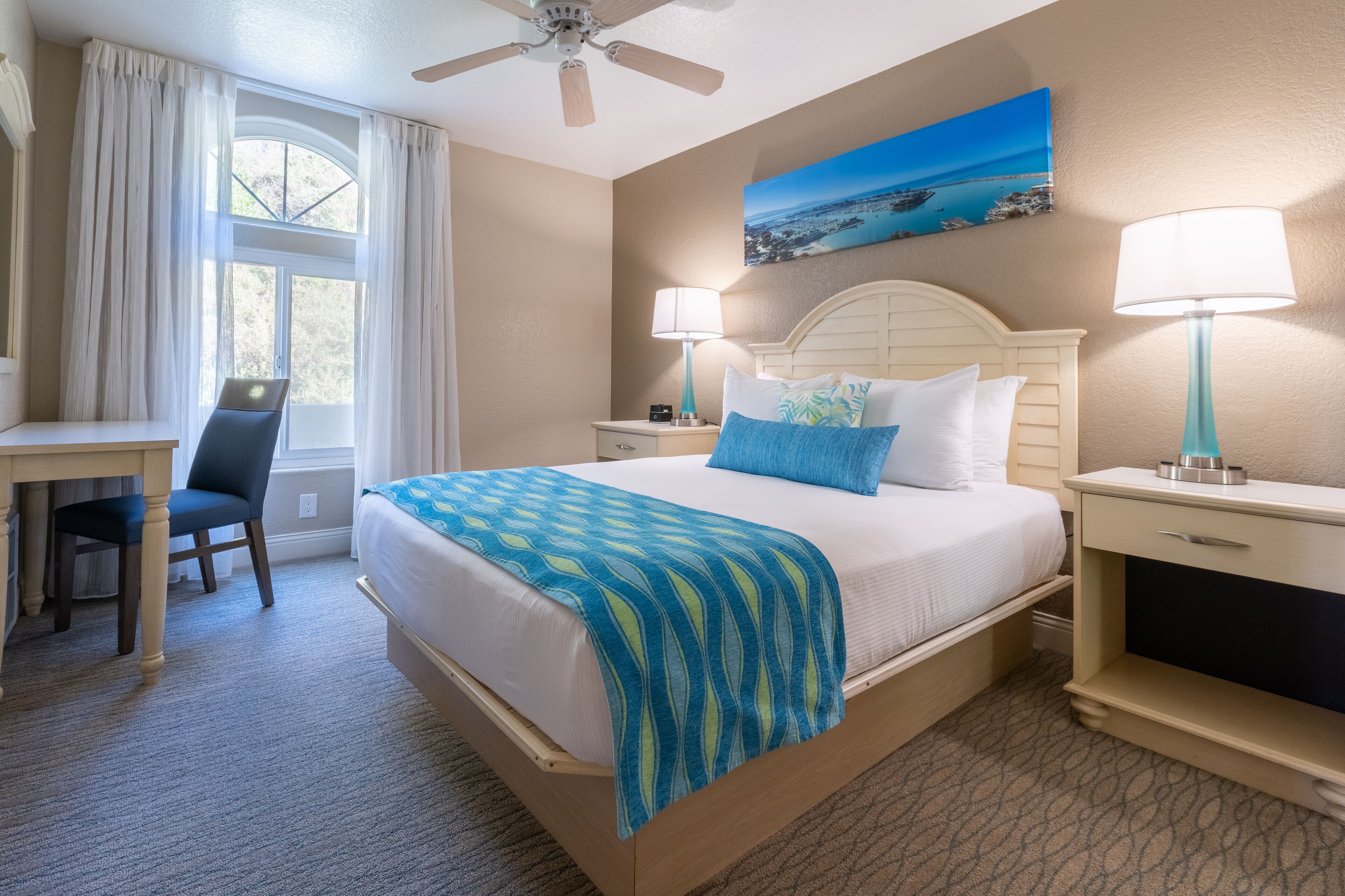 Ensuring a Very Memorable Stay! Private Balcony & Pool!