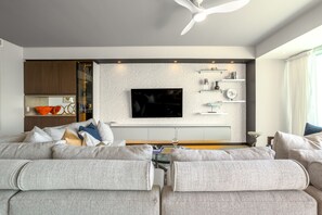 TV - Stunning Beach Front Condo in Peninsula Tower 1! 3BD Condo for rent in North Hot (Puerto Vallarta)