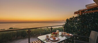 Apartment 'Pelagaki Sunrise 1 Bedroom' with Shared Terrace, Wi-Fi and Air Conditioning