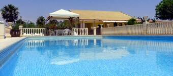 Villa 'Kaukana' with Private Pool, Wi-Fi, and Air Conditioning