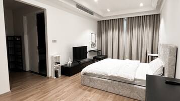 4 bedrooms, WiFi, bed sheets