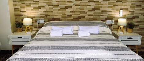 2 bedrooms, iron/ironing board, free WiFi, bed sheets