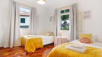 3 soverom, strykejern/-brett, wi-fi (inkludert) og sengetøy