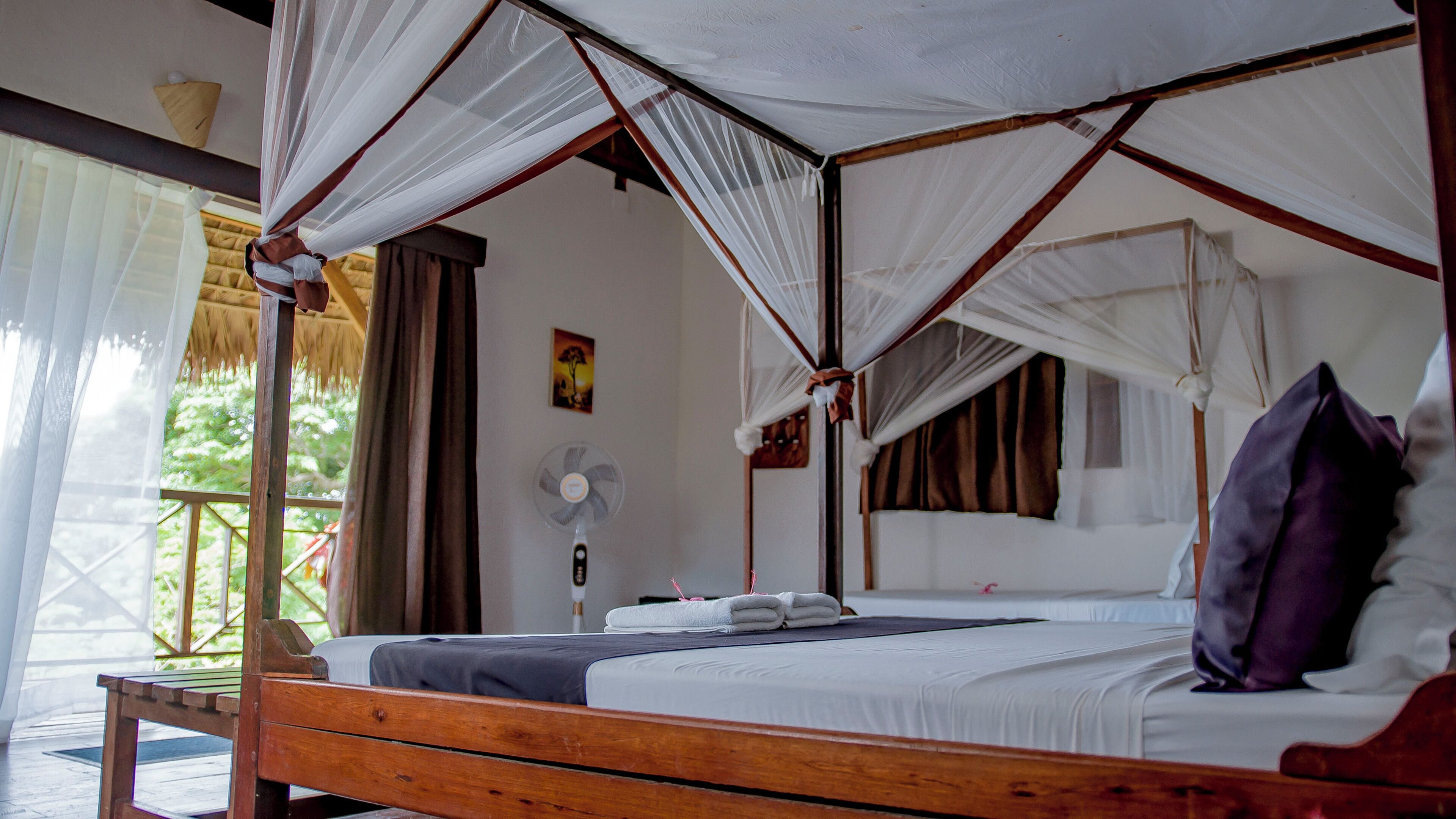 Wifi gratis y ropa de cama 
