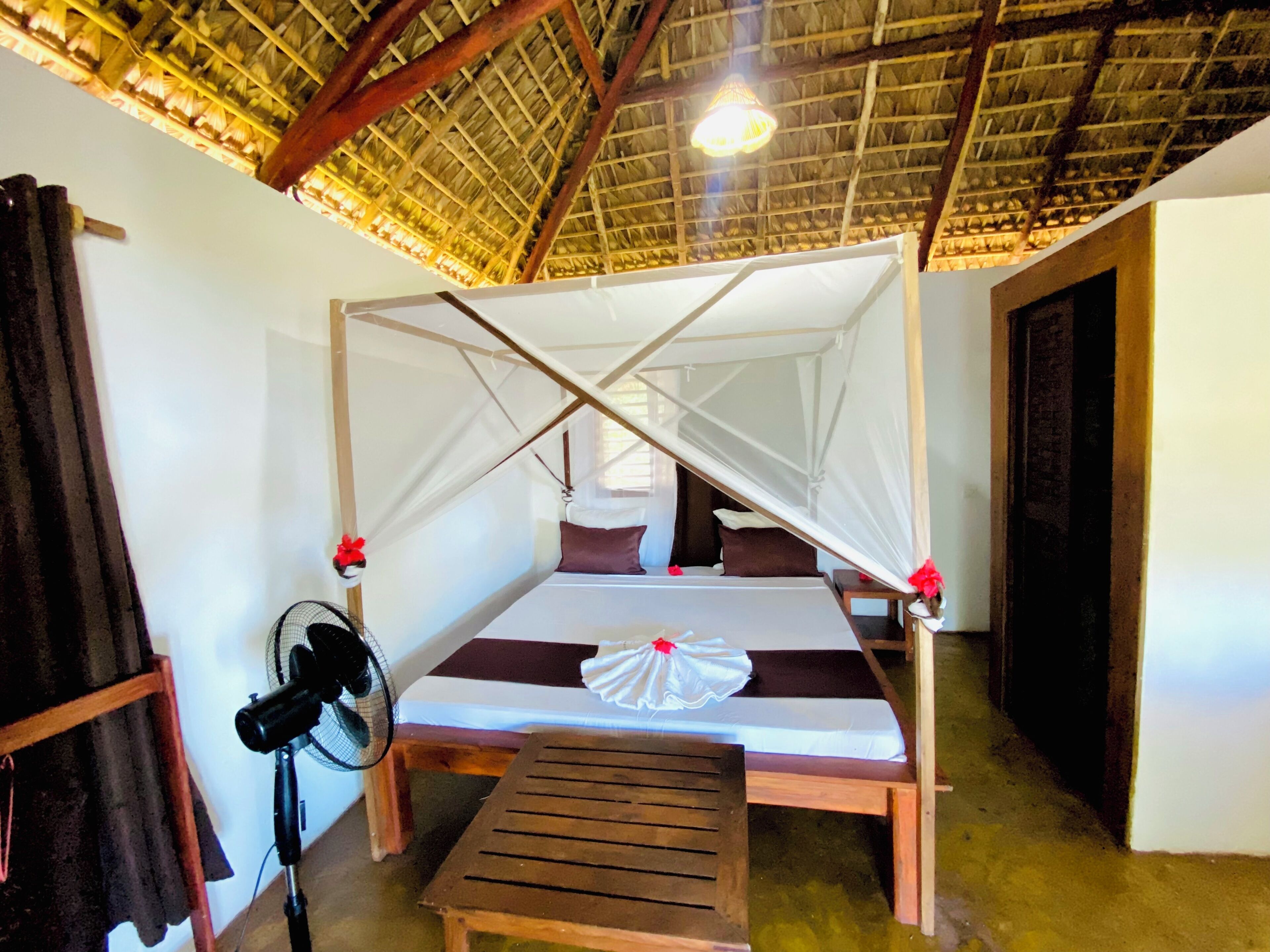 Wifi gratis y ropa de cama 