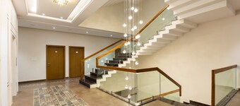 Gaurison Hotel&Resort