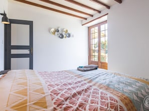 6 chambres, Wi-Fi gratuit, draps fournis