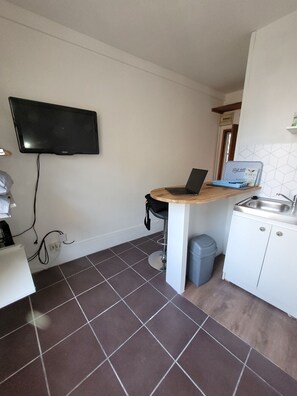 Interior - Comfortable studio in the heart of Rouen, next to the Rouen town hall! (Rouen)