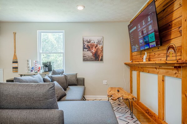 Televisión, oficina