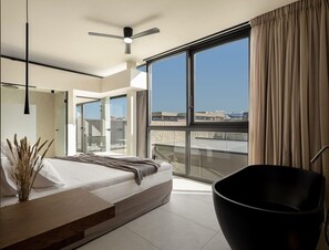 3 chambres, lit parapluie, Wi-Fi, draps fournis